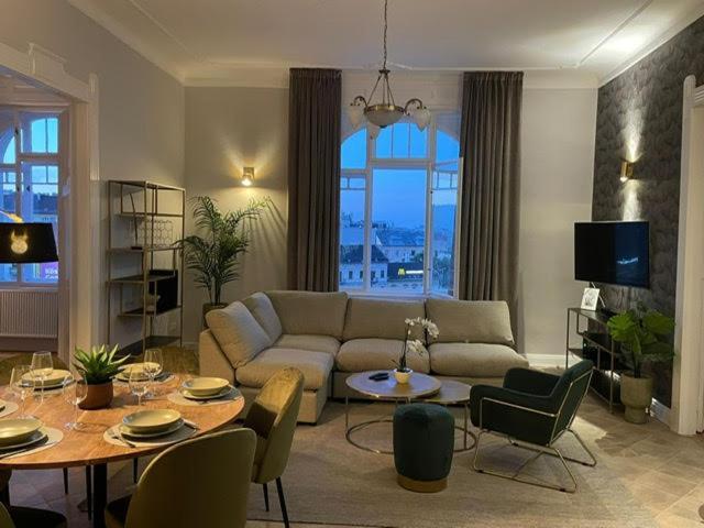 Orangehomes Panthera Luxury Apartment Будапеща Екстериор снимка