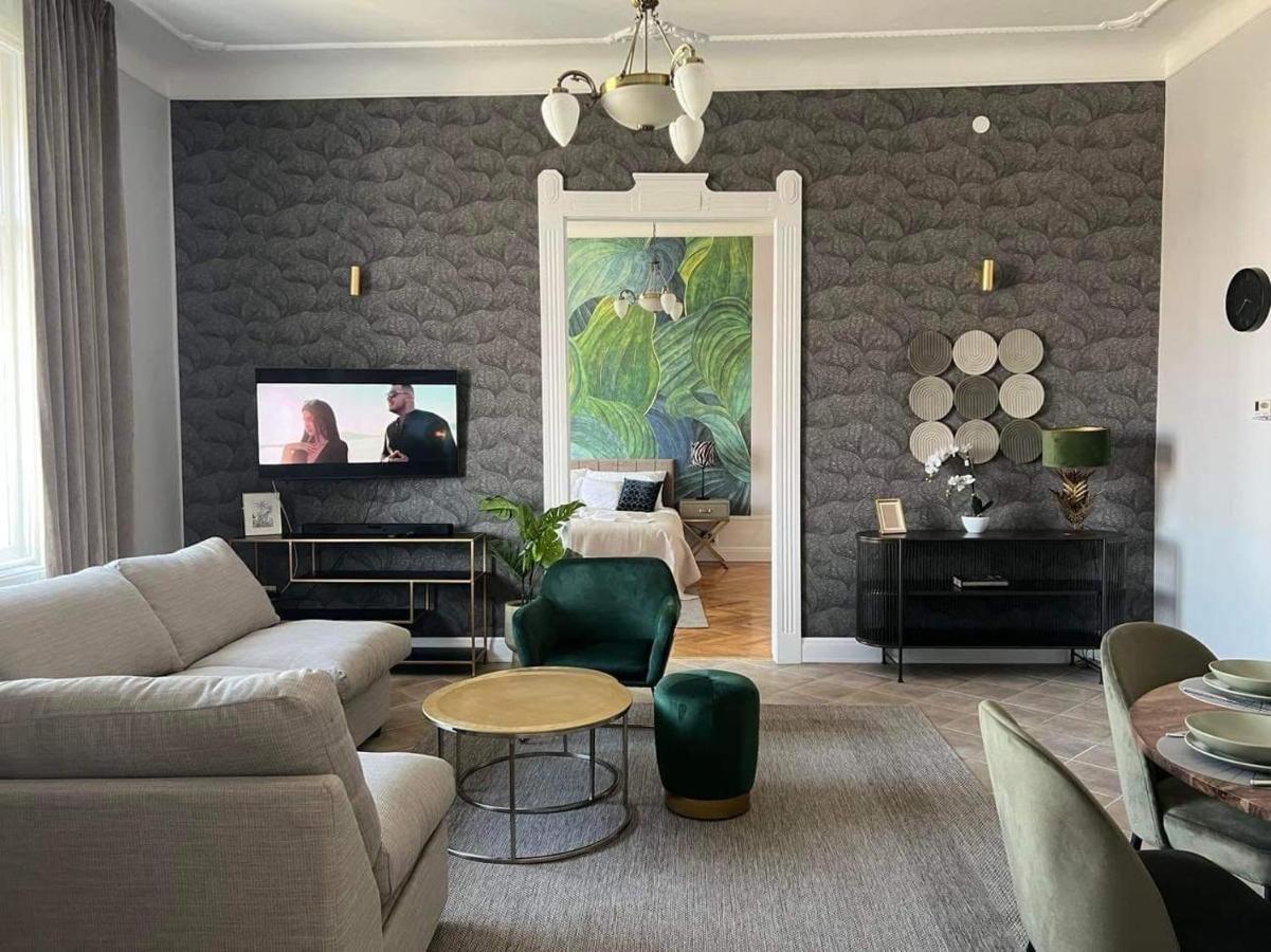 Orangehomes Panthera Luxury Apartment Будапеща Екстериор снимка